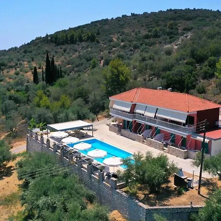 Lilly Апартаменты Толон